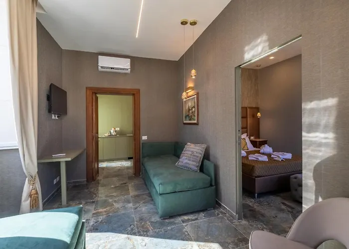 Piazza Di Spagna 51 Luxury Pensjonat 4*